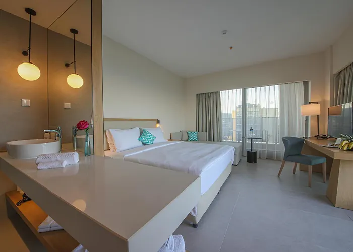 Poseidon 5* Goudstrand