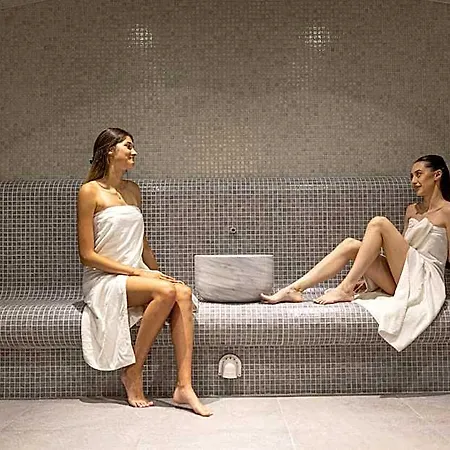 Poseidon Hotel 5*